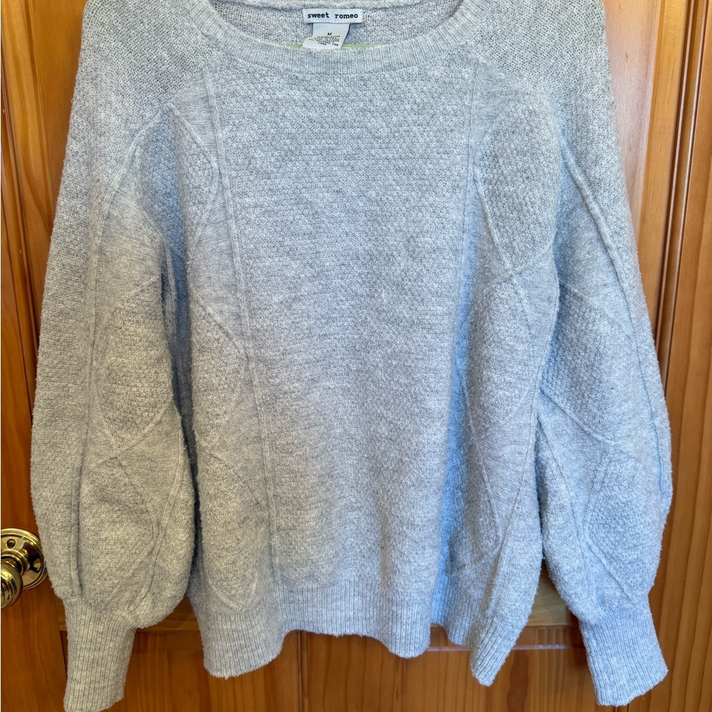 Sweet Romeo Light Gray Crew Neck Sweater
